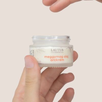Meggymag olajos natúr arckrém