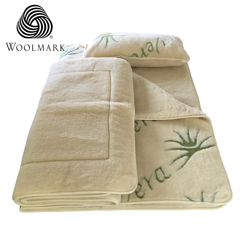 Gyapjú ágynemű garnitúra aloe vera mintás | 49.990 Ft Gyapjú ágynemű garnitúra aloe vera mintás | 49.990 Ft
